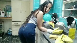 JIZZ COVERED LEGGINS - Enormous Husband Jerks off while i'm Washing the Dishes