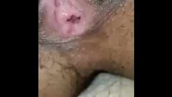 My gf wet vagina