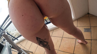 My mature stepbrother PISSED IN MY VAGINA while I was on a PUBLIC BALCONY!!