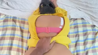රෝස පෑන්ටිස් ඇඳගෙන Fuck her in pink panties and spunk on her