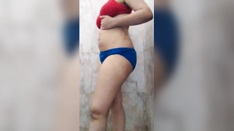 Sweet riya masturbates for her BF
