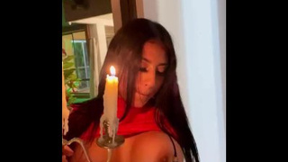 Increíble sexo romántico con una colombiana a la luz de las velas