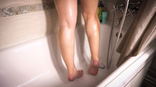 Youngster Home-made Teasing Her Alluring Calves In The Shower