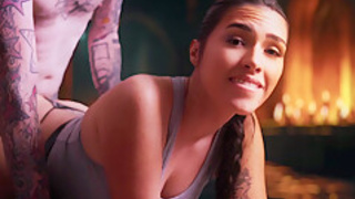 Cosplay Parody Latina Blowjob & Doggy Fuck With Tomb Raider And Lara Craft
