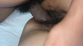 Mostrando el coño a extraño EN UN HOTEL - HISPANIC SABROSA