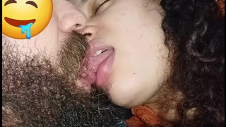 18 year cougar gets horny and wet while kissing juicy old boy, yummy attractive kiss‍