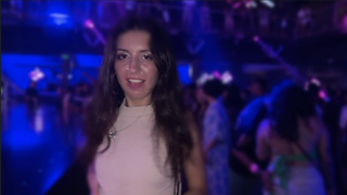 Horny slut agreed to have sex in a nightclub toilet